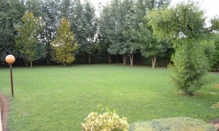 zoom immagine (Villa 400 mq, soggiorno, più di 3 camere, zona Saccolongo)