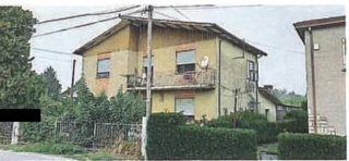 zoom immagine (Appartamento 258 mq, soggiorno, 3 camere, zona Ceregnano)