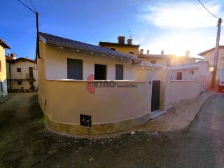 zoom immagine (Casa singola 50 mq, 1 camera, zona Cereda)