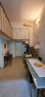 zoom immagine (Appartamento 60 mq, 1 camera, zona Chiaia / Mergellina)
