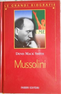 zoom immagine (Le grandi biografie Mussolini)